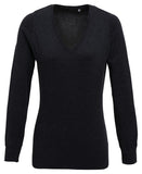 Women's v-neck knitted sweater